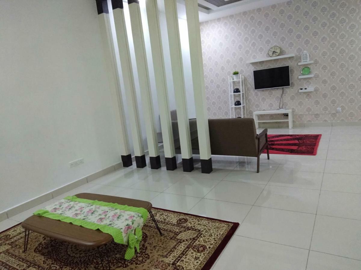 Seri Homestay 293 Sungai Petani Exterior foto